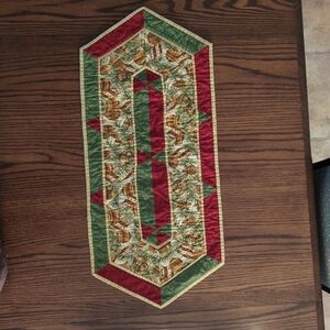 Christmas table runner